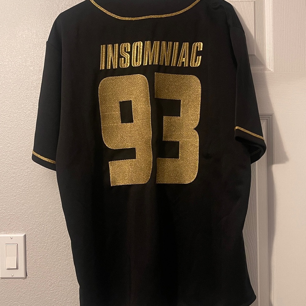 EDC Golden Jersey - Picture 3 of 4